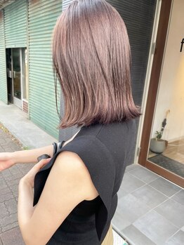 ＜透明感のある色味で可愛いを演出＞人気のアッシュやダークカラーも♪新たな髪色で可愛いの常識を変える！