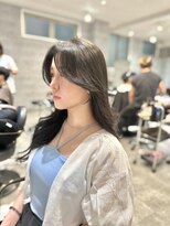 アンダーバーホワイト 天神店(_WHITE) レイヤーカット 顔周りカット 顔周りレイヤー 透明感カラー