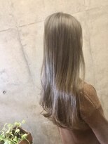 キー(kｅｙ)&nbsp;アッシュベージュ