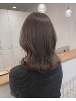 ルッツ(Lutz. hair design)&nbsp;cocoa　beige