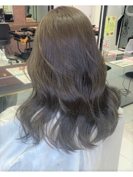 キーン 吉祥寺店(keen) 《NANAKO》オリーブベージュ