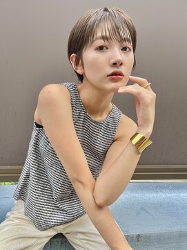 ブラウヘアアンドケア(care) シースルーバングがかわいいショート