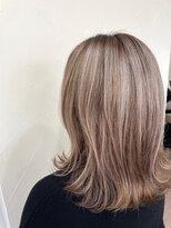 サロン ド ラプワ(Salon de Lapre) ベージュカラー♪