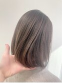 抜け感カラーのミディアムボブ★★