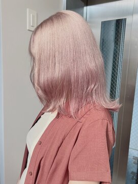 ベレーザシェルト(Beleza scelto) ba1126ハイトーンカラーバレイヤージュ.Aラインボブロブヘア