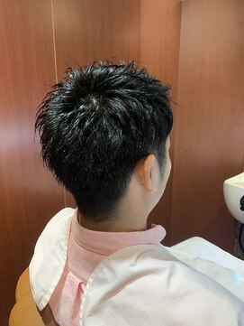ヘアーモードキクチ 日本橋三越前店 日本橋 フェード