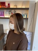 フェイスフレーミング×ミルクティーベージュ