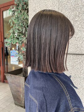 チップタップ 町田店(tip top) 切りっぱなしボブ