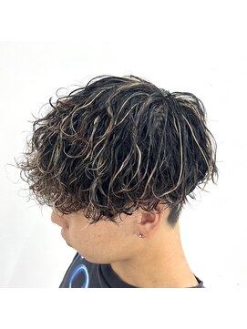 ランディ(RANDY) メンズパーマ 波巻きスパイラル メッシュキャップハイライト