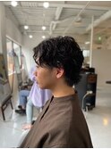 黒髪刈り上げショートマッシュレイヤー韓国風ニュアンスパーマ