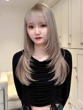 ベレーザ 渋谷(BELEZA) 14100ブリーチ＆ダブルカラーホワイトブロンドハイトーンカラー