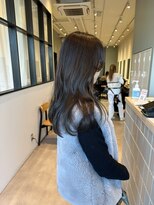 アヴェリー(avely) アッシュベージュ/グレージュ/赤みなしカラー/髪質改善