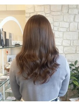 ラヴィールアーム(Ravir ame) ベージュカラー