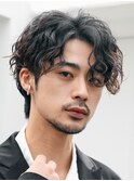 銀座フェザーショートシャドウパーマセンターパートウルフゆるめ