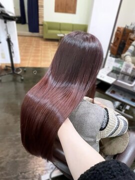 ラリュエル 江曽島店(La Ruelle.) ワインレッド