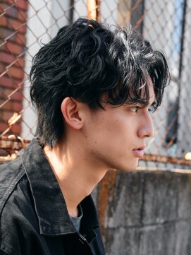 バイフィフス 原宿/表参道(by fifth) 原宿微分けセンターパートウルフ波巻きスパイラルパーマ刈り上げ
