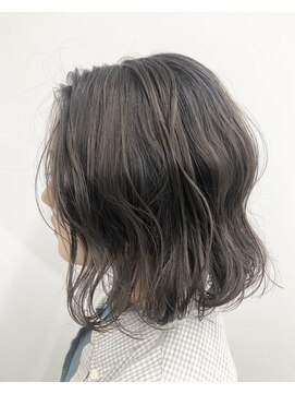 アライブ キチジョウジ(ALIVE Kichijoji) 【 ALIVE吉祥寺】グレージュハイライトカラーボブ