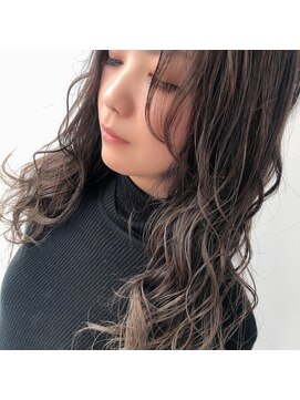 テクライズ 豊橋店(TECHRISE) アッシュベージュ×ハイライトグラデーション