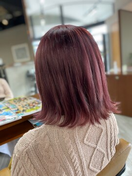 アリカ(arika) ピンクヘア×外ハネ