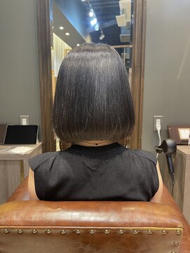 ロアナ 六本木(LOANA ROPPONGI) 柔らか縮毛矯正！ワンレングスまとまるボブ