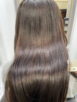 エスカーラ 表参道(THE ESCALA)&nbsp;@aidaman321/セクションカラー/ペールベージュ/外ハネボブ/