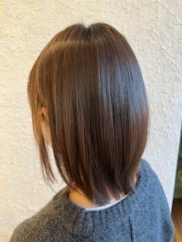 話題の"メテオトリートメント"で、カラーやエイジング毛でまとまらなくなってしまった髪を髪質改善します♪