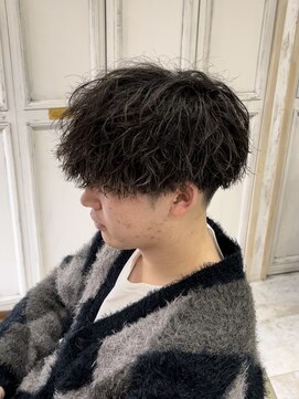 シャイン 大宮(SHINE) メンズカット/パーマ/ヘッドスパ/ブリーチ/眉毛/韓国/大宮/Men's