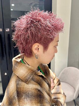 ミズチャーム(Ms.CHARM) ハンサムショート/赤髪ショート