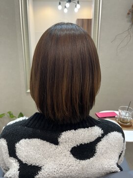 ケサラン 京都上桂(Kesalan) 50代　ツヤツヤで若見え！大人可愛いミディアムレイヤーボブ