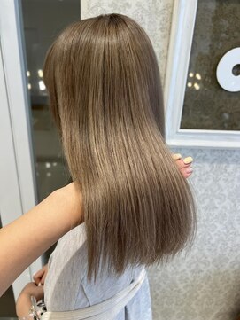 クレア本厚木(CREA) ［chii］ハイライトカラー/アッシュグレージュ