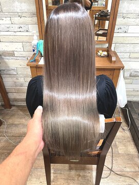 アイエスト 東新宿(I est) 新宿・東新宿で叶える髪質改善カラー