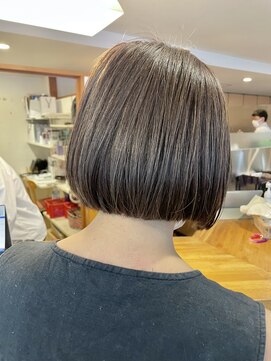 松本平太郎美容室 立川店 Q