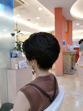シュヴー 門前仲町(CHEVEUX) 大人ショート/骨格補正カット/20代/30代/40代