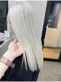 ホワイトブロンドアッシュブロンドブリーチダブルカラー横浜駅