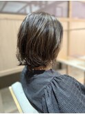 イヤリングカラー　大人ボブ