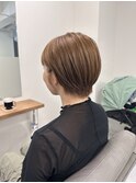 ショートボブ