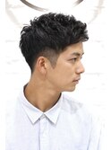 ツーブロックアップバングショート短髪刈り上げ束感床屋バーバー