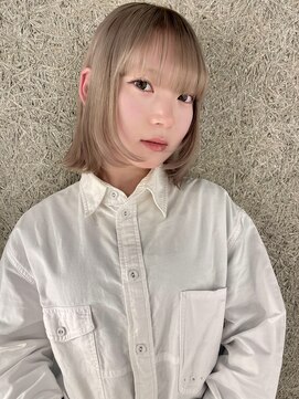 キジ(KIJI) レイヤーボブ/ボブレイヤー/ホワイトミルクティーベージュ