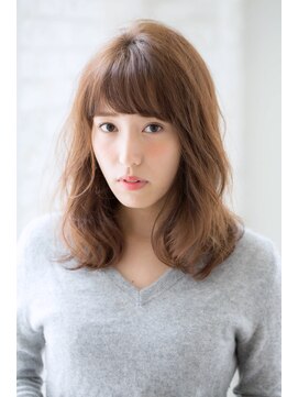 ジョエミバイアンアミ(joemi by Un ami) 【joemi 】ノームコア ミディアムウェーブ(花野)