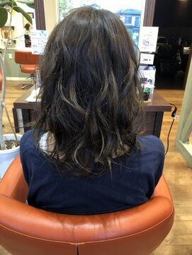 ビーズアモール 大府店(B's amor) ミディアム