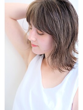 ラレイ(Lalei) 【ささきまさき】フォギーベージュ+外ハネボブ