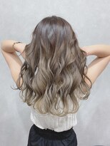 リッシュ(RISH)&nbsp;グラデーションカラー/セミロング/ロング/30代/40代#N3WR