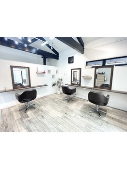 4席限定のprivate空間★落ち着いた雰囲気のLowhaで至福のひと時をお過ごし下さい。[原宿駅表参道口徒歩5分]