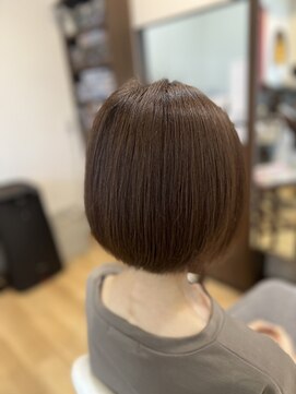ヘアルームブル(Hair Room Bull) アッシュベージュ