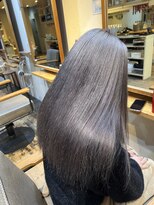 ヨンセンチメートルヒロサカ(4cm HIROSAKA)&nbsp;シルバーカラー