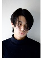 シティ(city)&nbsp;ウルフヘア_前下がりウルフ_センターパート