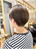 大人マッシュショート丸みショート黒髪ショートベリーショート