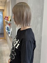 ヨーク(YOKE)&nbsp;【YOKE】ミルクティーベージュカラー大人ボブ切りっぱなしボブ