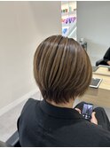 ショートボブ