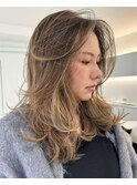 外国人風海外ヘアレイヤーカットハイライトカラーカーテンバング